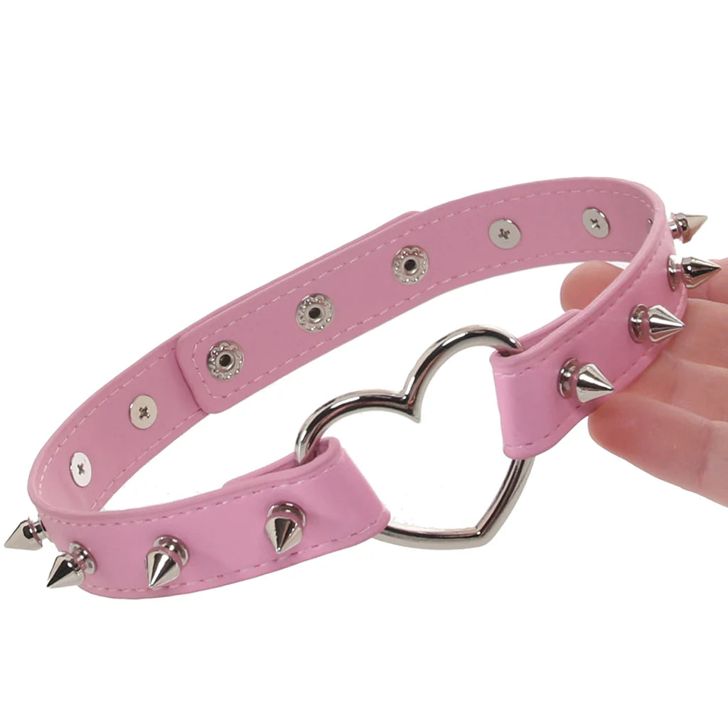 MasterSeries - Spiked heart choker